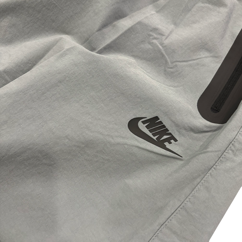 Nike Tech Men's Woven Oversized Pants