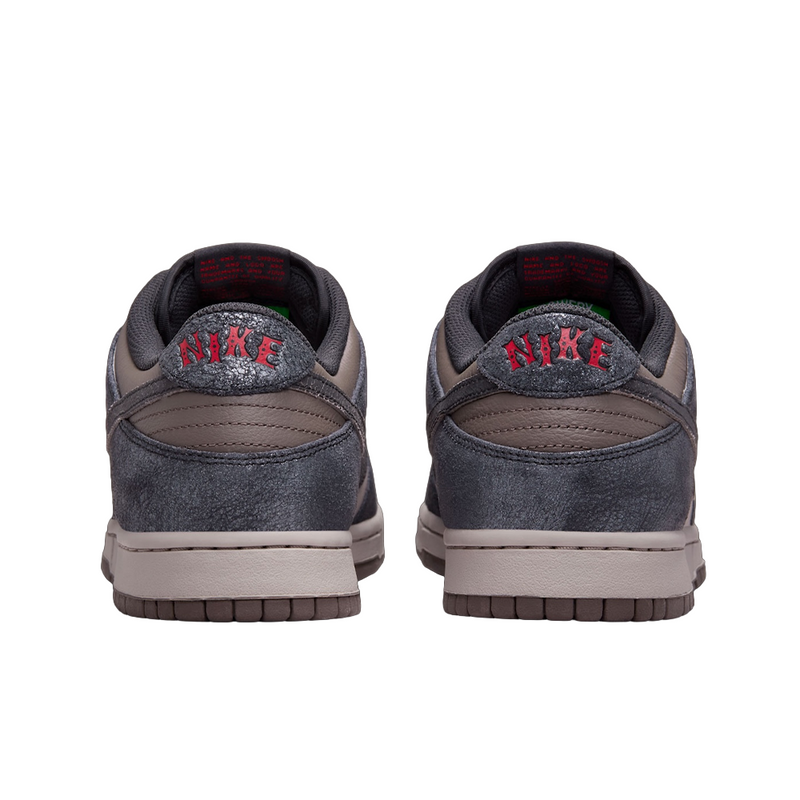 Nike Dunk Low Retro QS