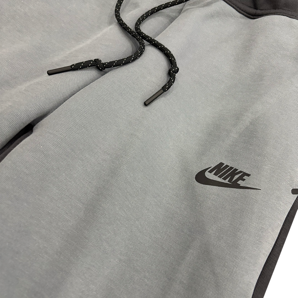 MNML Heavy Basic Sweatshorts