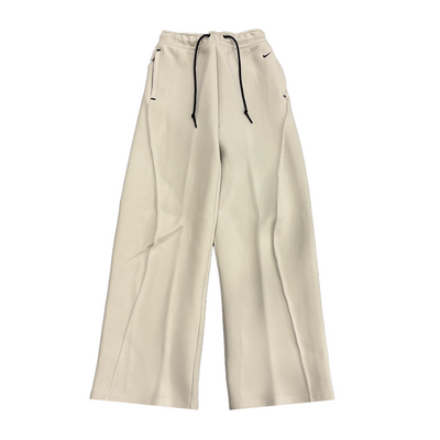 Nike Club Men's Fleece Cargo Pants with Open Hem