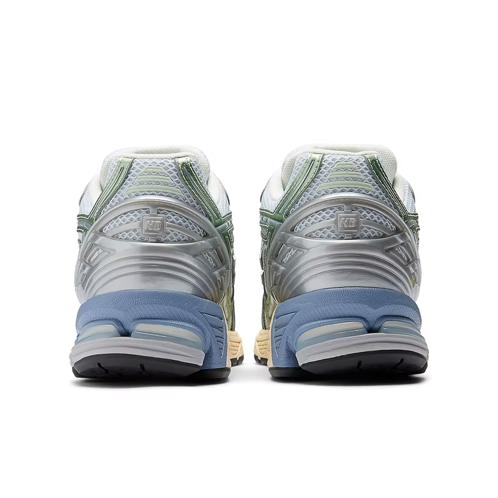 New Balance 1906R