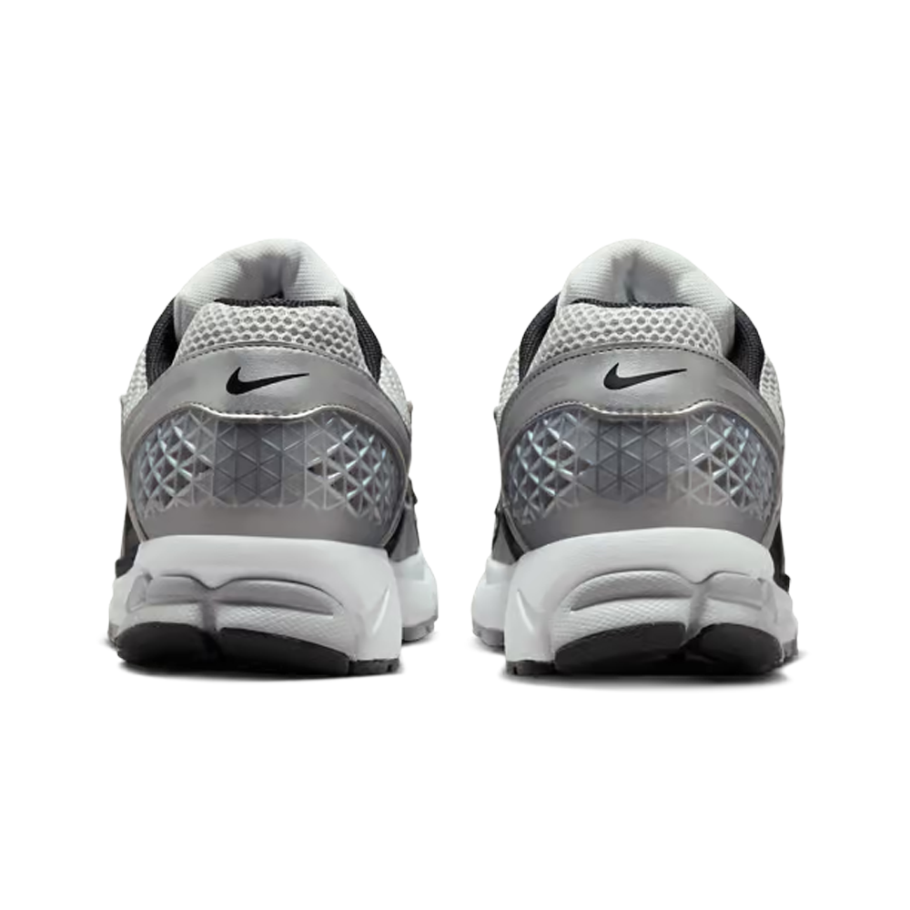 Nike Zoom Vomero 5